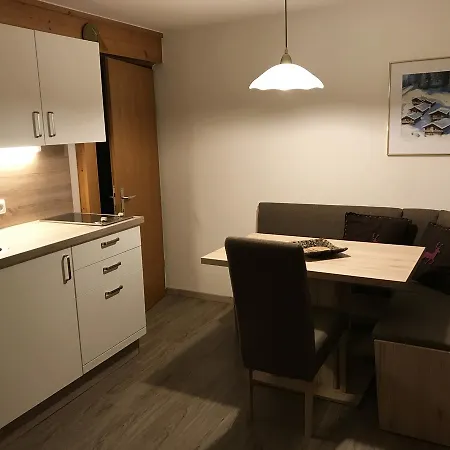 Gaestehaus Schneeberger Homestay